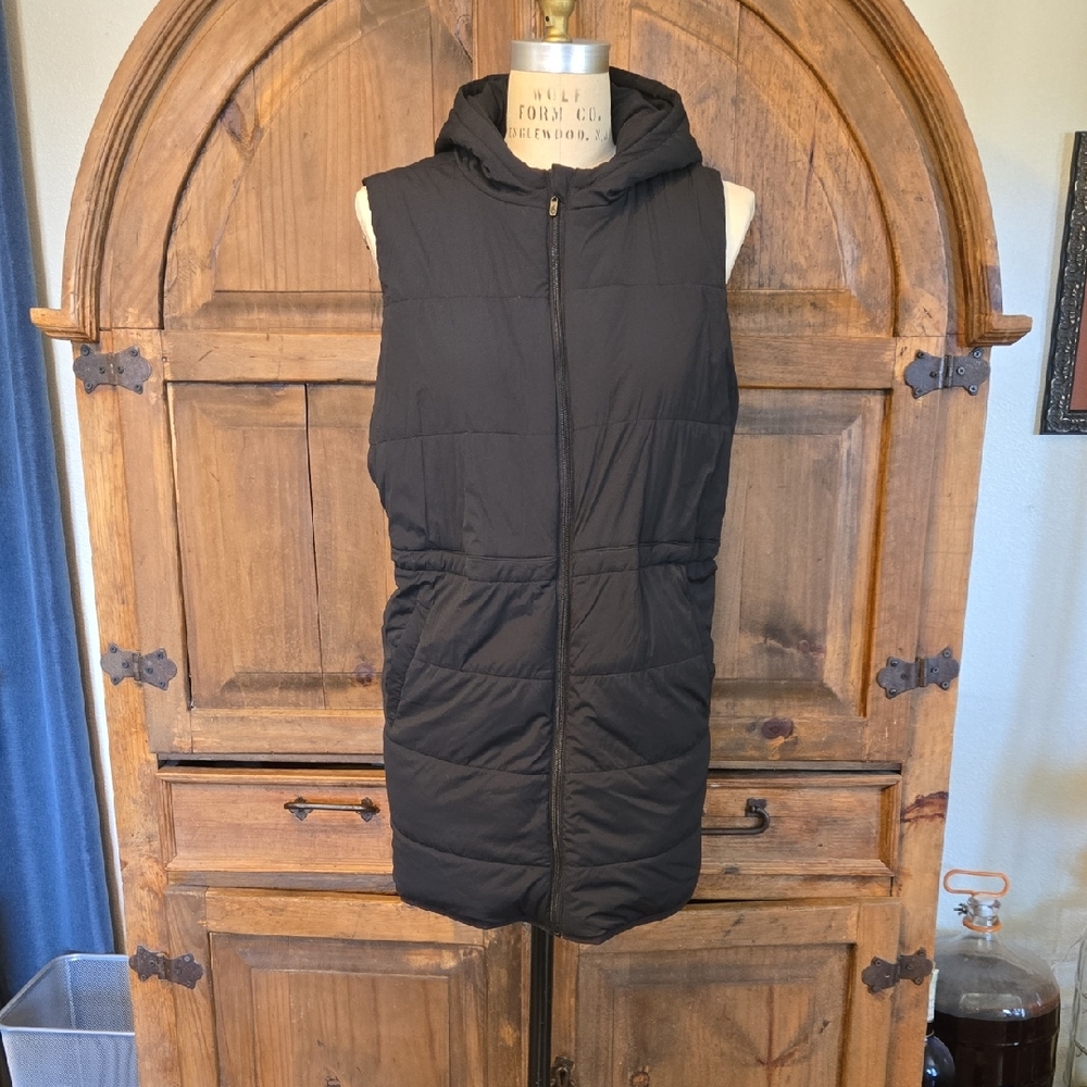 Torrid Black Quilted Vest